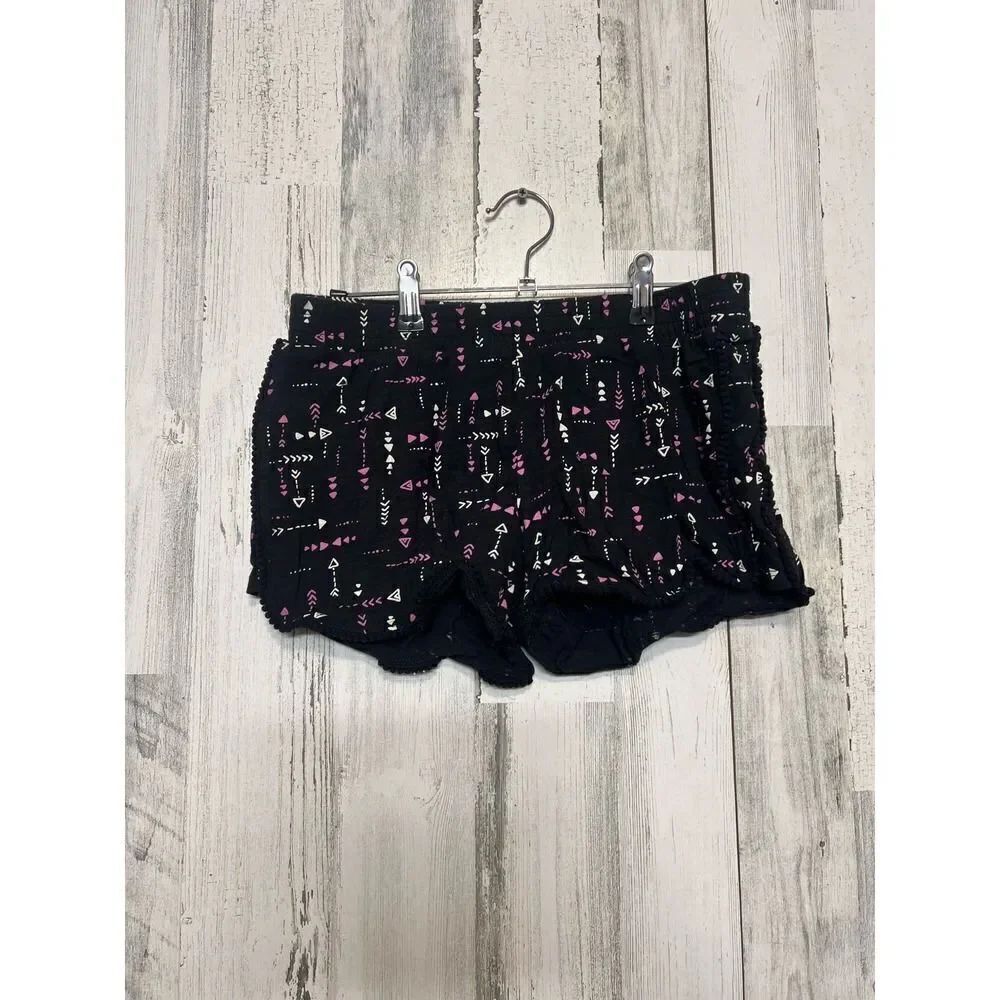 Shorts - Picture 3 of 4